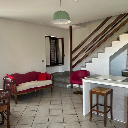 Appartamento Takàlcastel 2 Cisterna dʼAsti Esterno foto